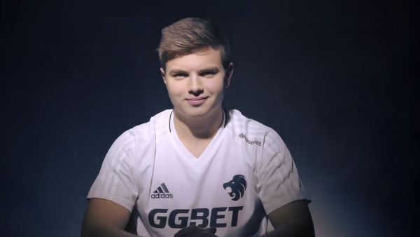 Kjaerbye qui signe chez North.